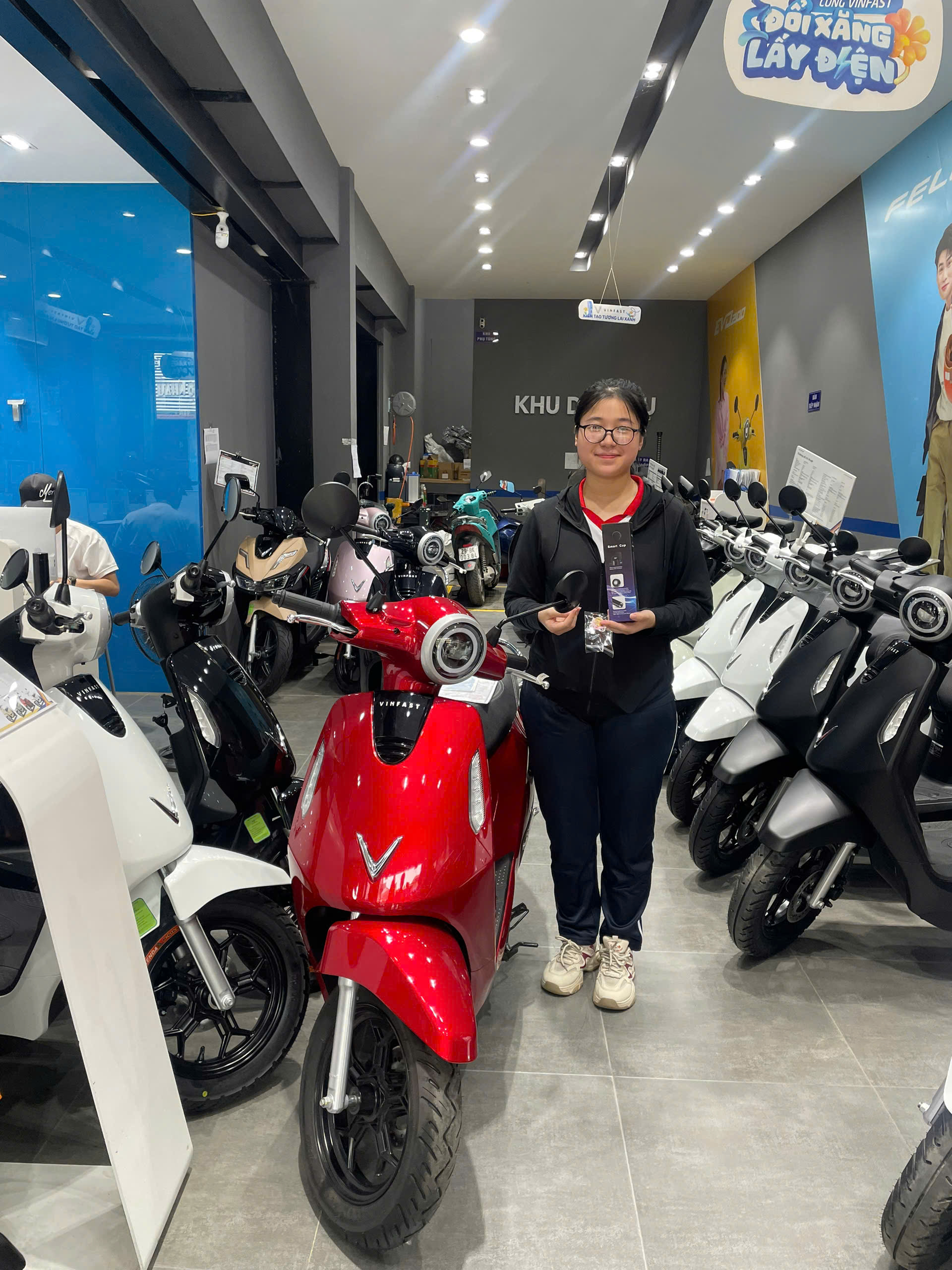 VINFAST TÂY HỒ